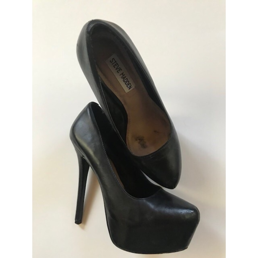 Steve Madden Black Heels